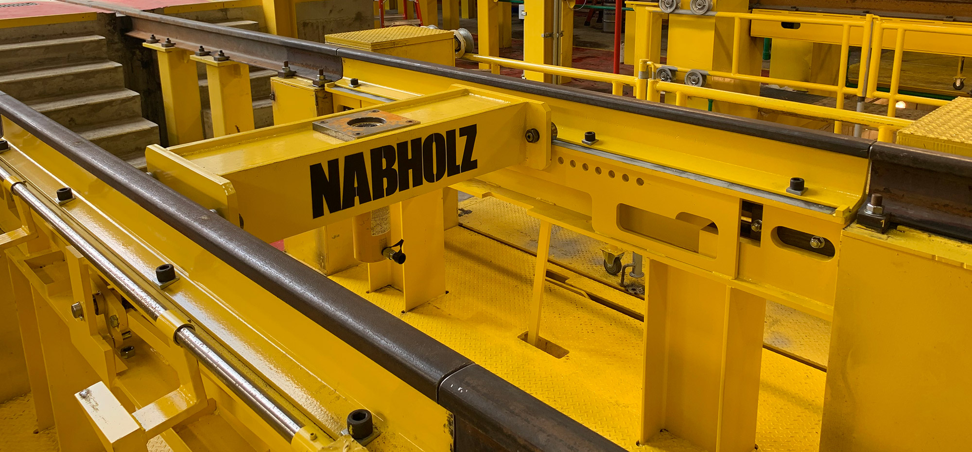 Nabholz Single-Axle Drop Table at Nabholz