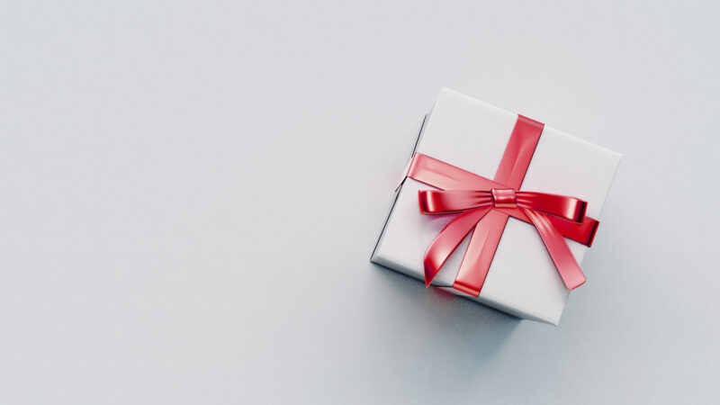 Discounts & Free Stuff