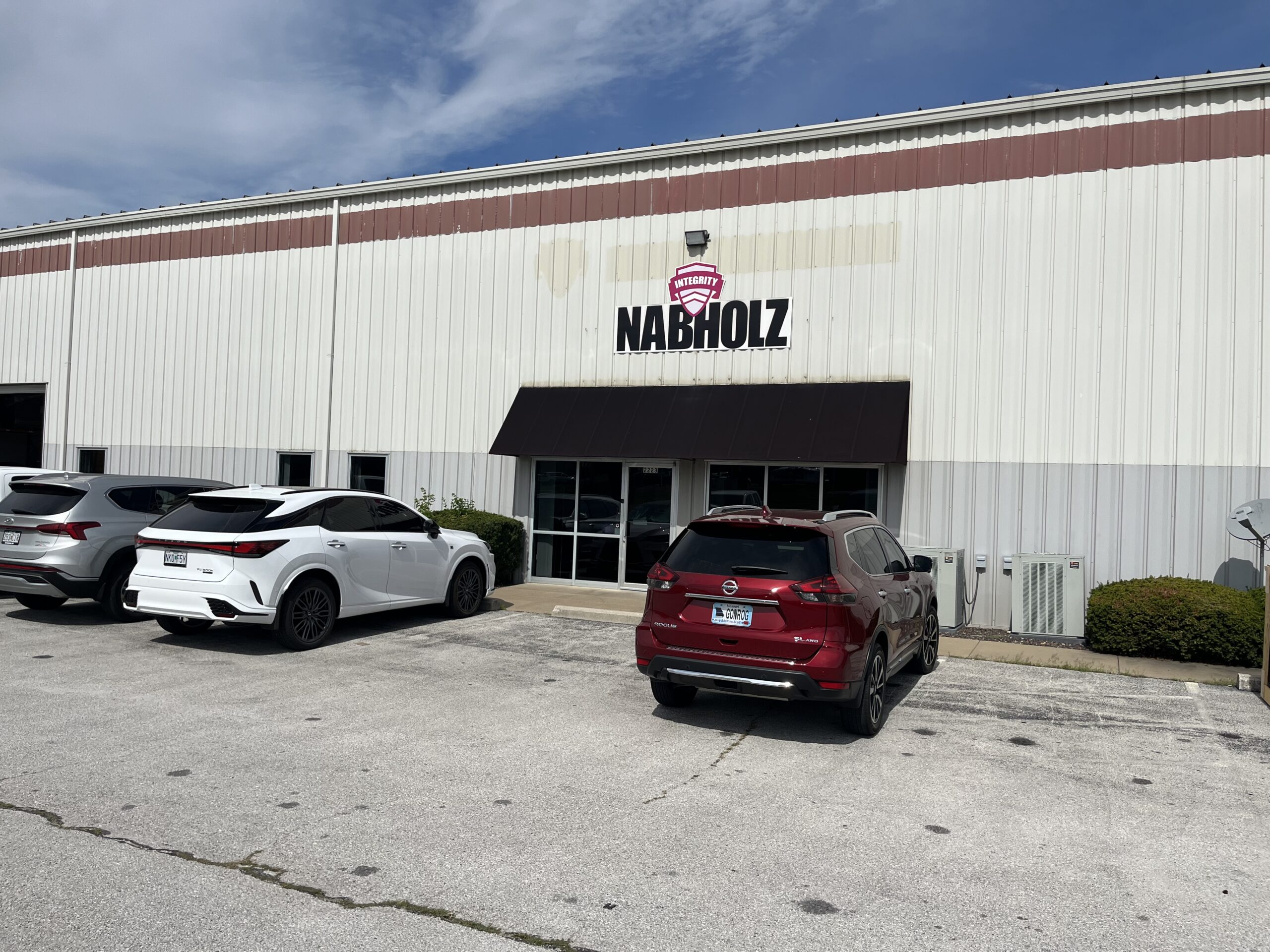 La fachada de la oficina principal de Nabholz Springfield.